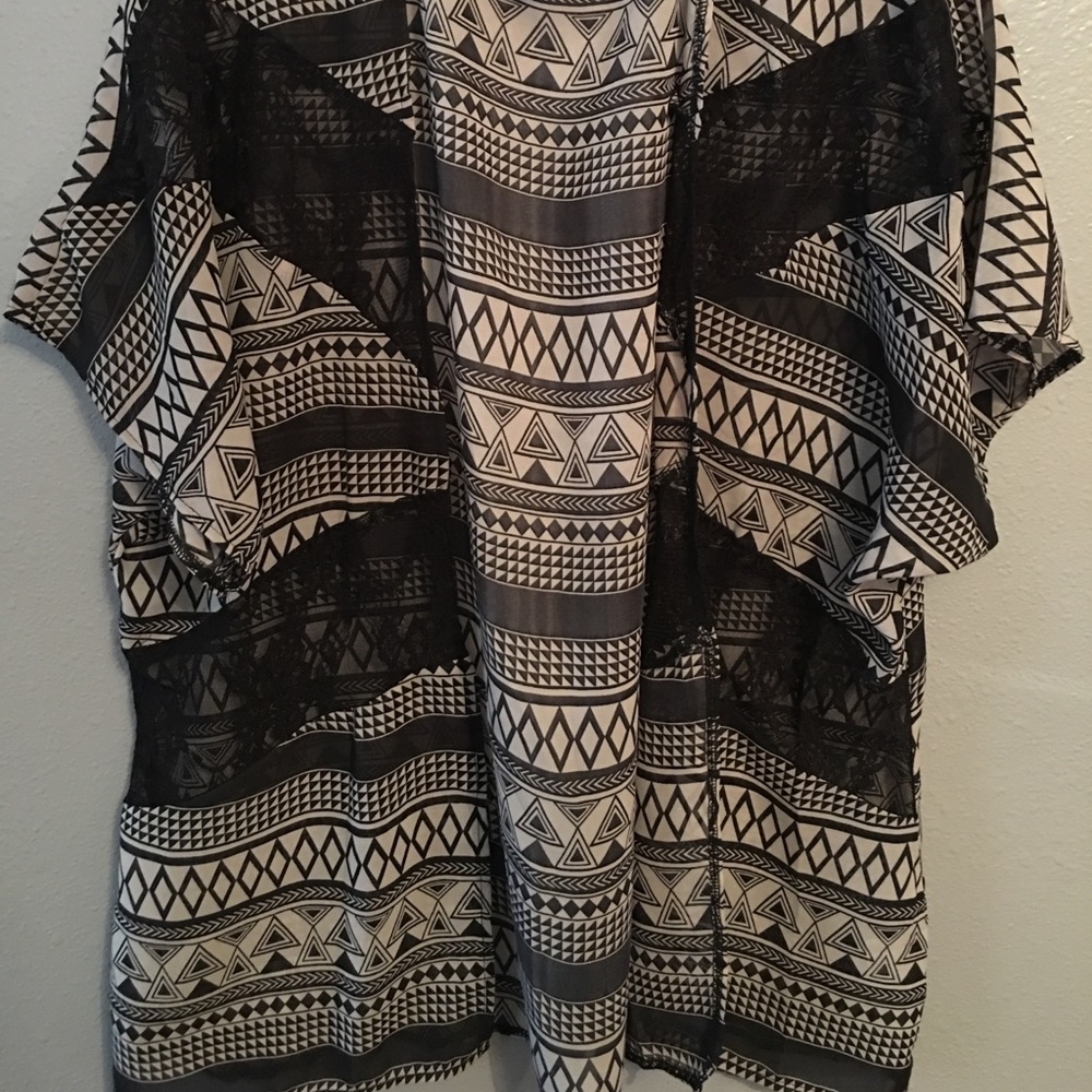 Black and white kimono